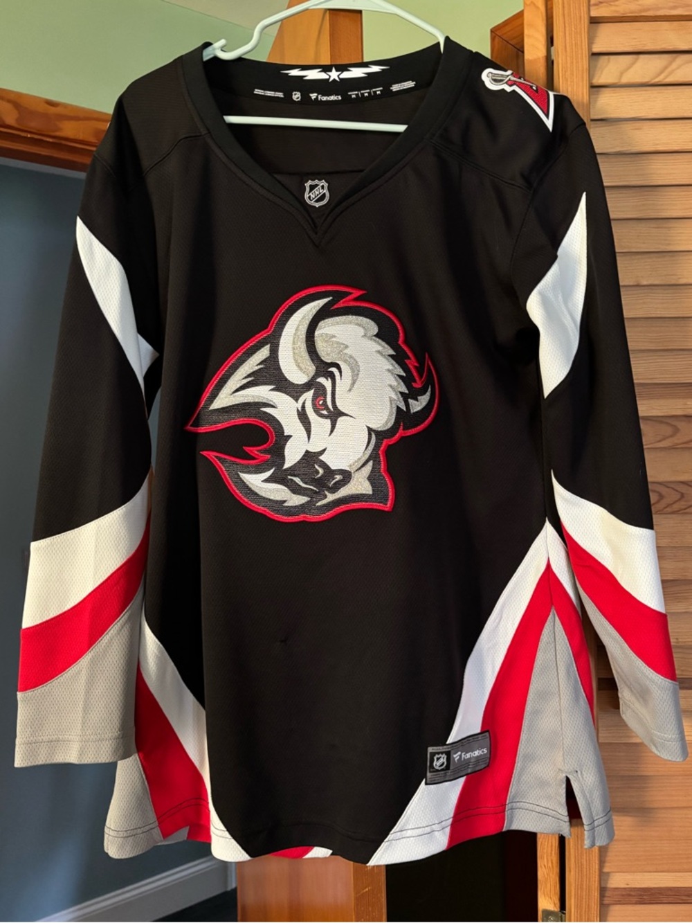 Buffalo Sabres Goat head jersey